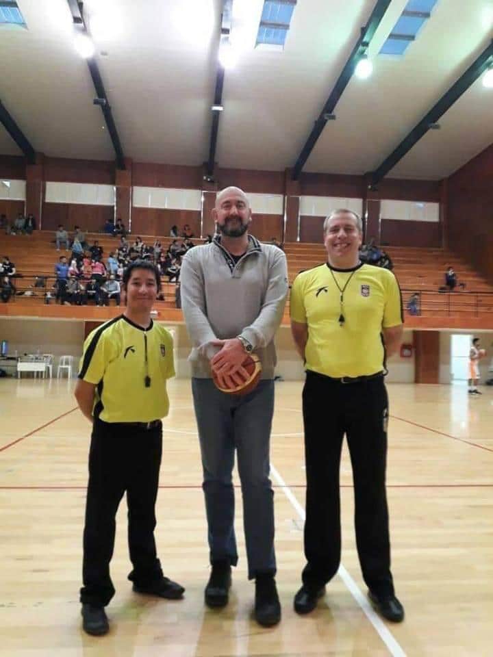 Una visita de lujo en el básquetbol fueguino.