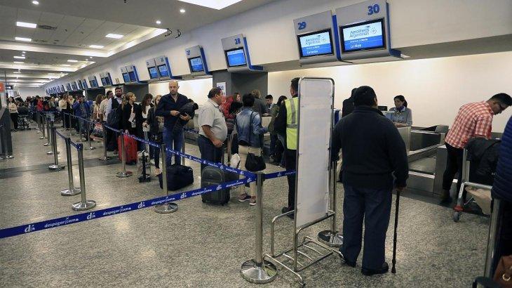 Cancelaron vuelos en Aeroparque y Ezeiza y hay más de 6 mil pasajeros afectados
