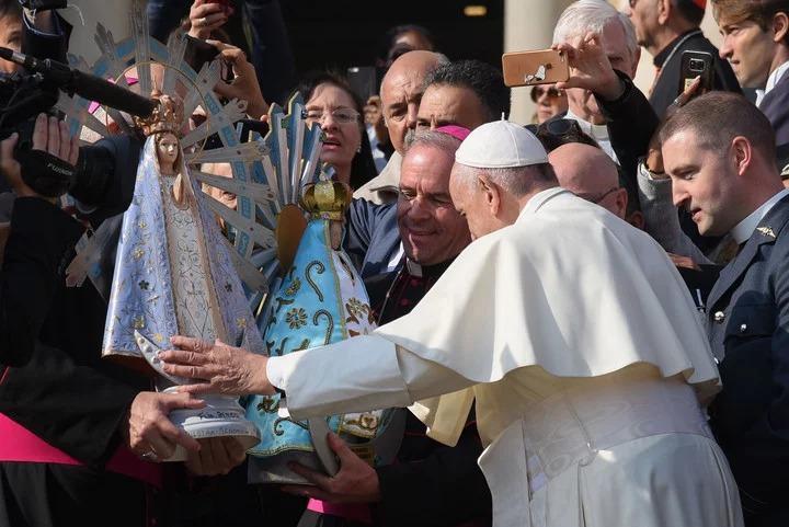 La Virgen de Lujan que estuvo en Malvinas llega a Ushuaia