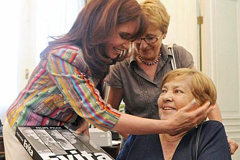 María Elena Wlash es recordada como una gran poeta, escritora, cantora