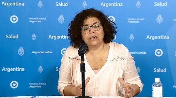 Llegan 300 mil dosis más de la vacuna rusa