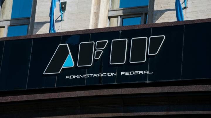 AFIP: Prorrogó los vencimientos de DDJJ de Ganancias y Bienes Personales