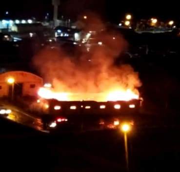 Hubo un incendio en el depósito Catalán Magni