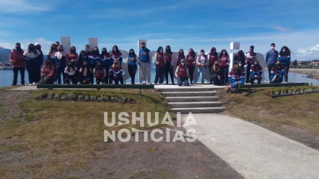 Estudiantes solicitan realizar el acto de egresados de forma presencial