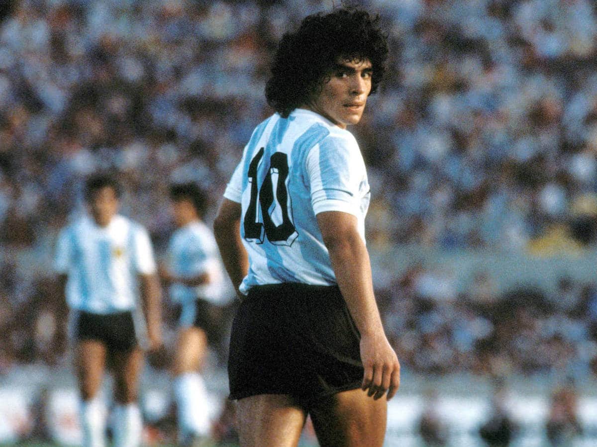 En homenaje a Maradona organizan el Torneo “Barrilete Cósmico”