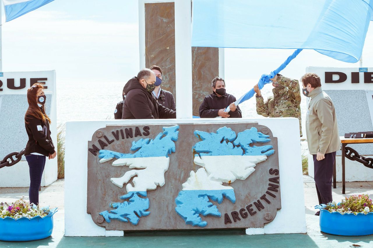 El Gobernador reiteró el pedido de defensa de la soberanía sobre Malvinas