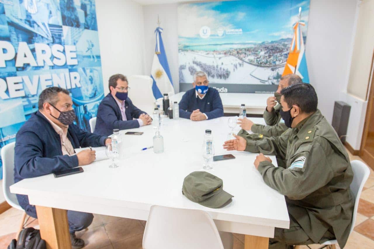 Municipalidad y de Gendarmería Nacional realizarán controles durante las fiestas