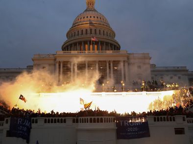 EEUU: Luego del caos, el Congreso certificó la victoria electoral de Biden