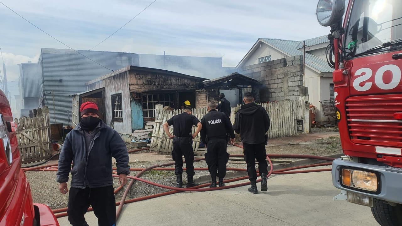 Dos viviendas afectadas por un incendio