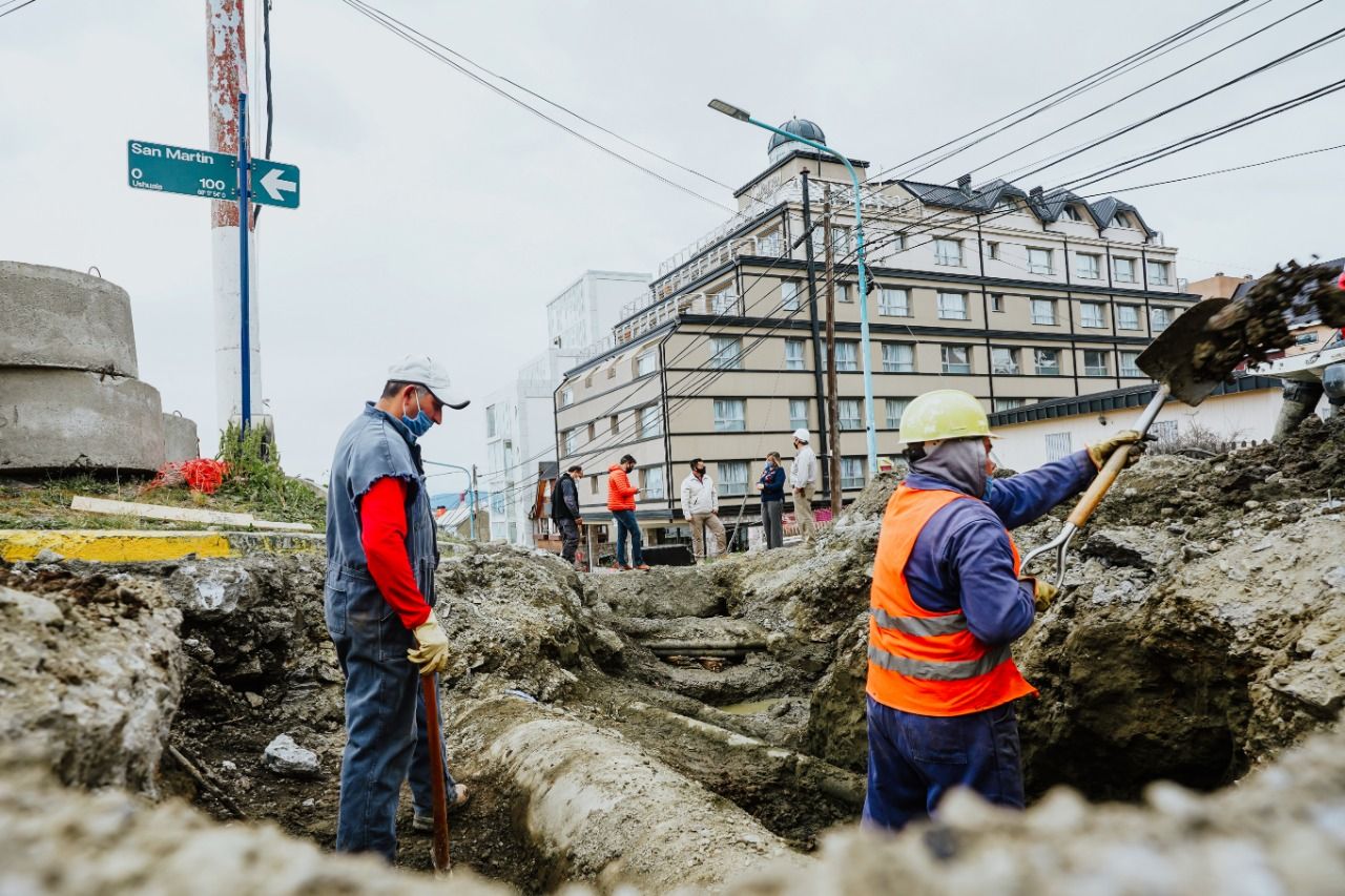 Avanza la obra en la calle Yaganes