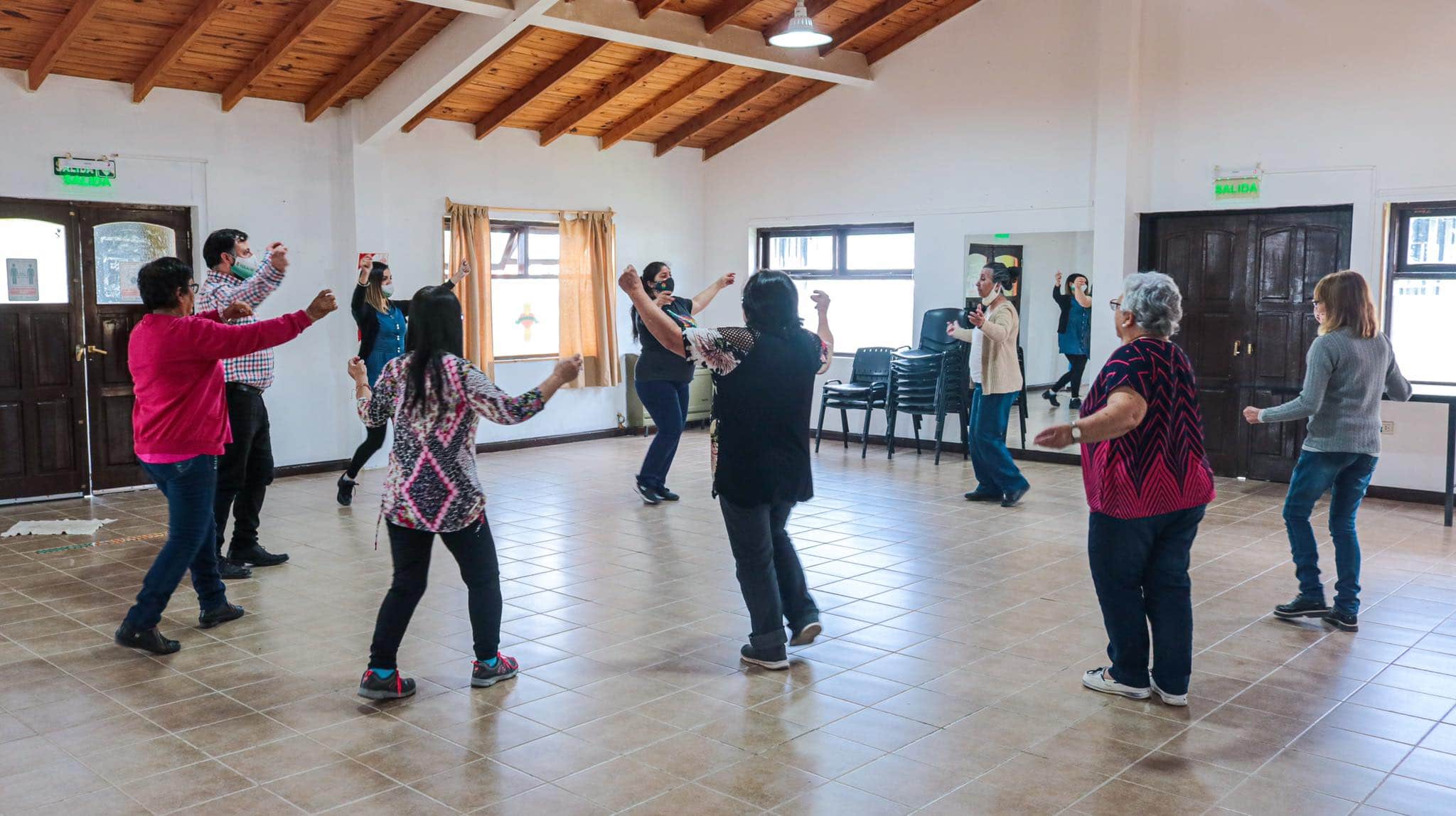 Tolhuin: empezaron las actividades recreativas para adultos mayores