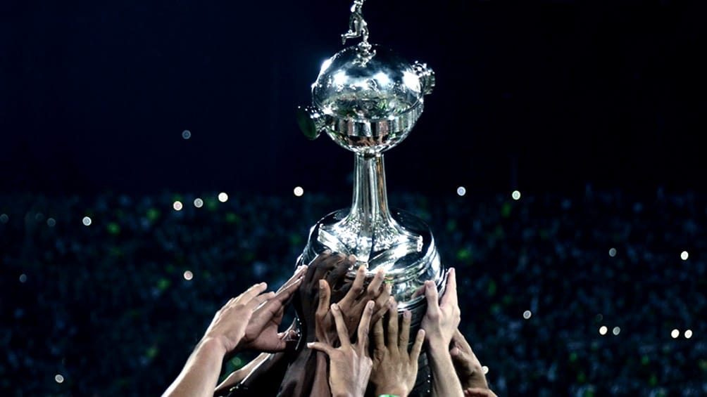 Con siete equipos argentinos, comienza el máximo torneo continental de fútbol