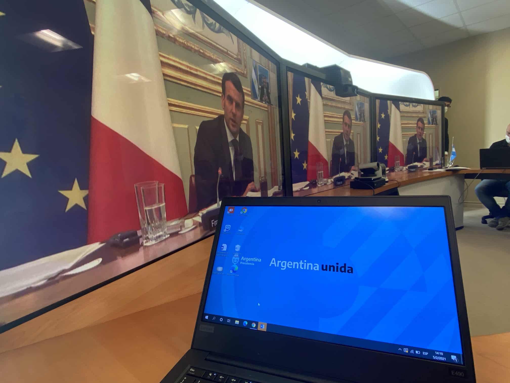 Macron y Fernández conversaron sobre vacunas, FMI y aborto