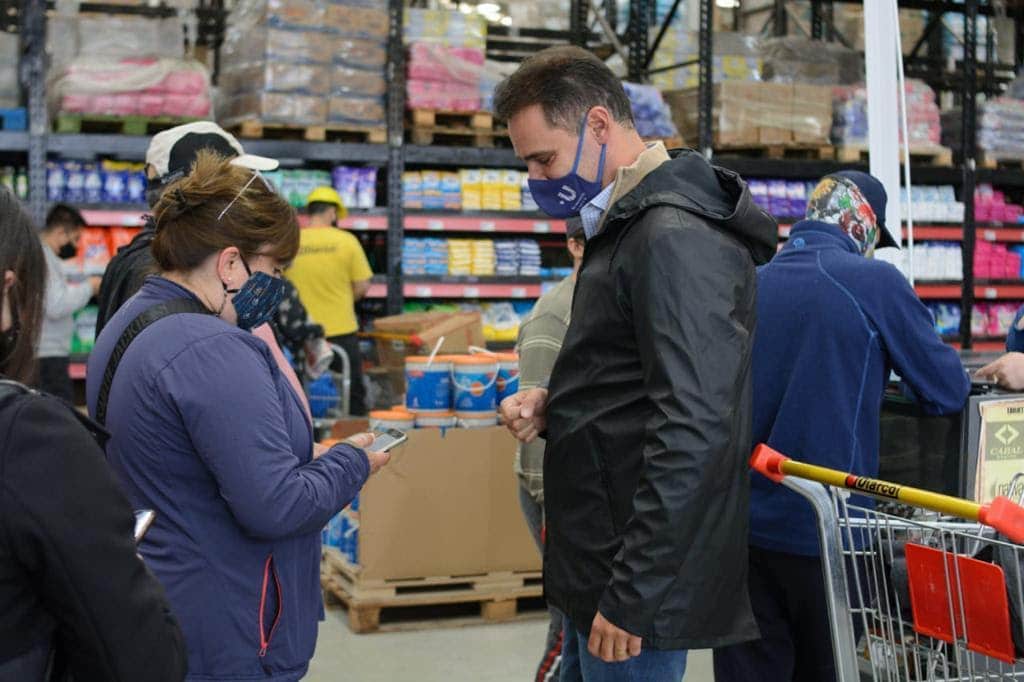 Tarjetas +U: se activaron más de 100 en el supermercado Diarco