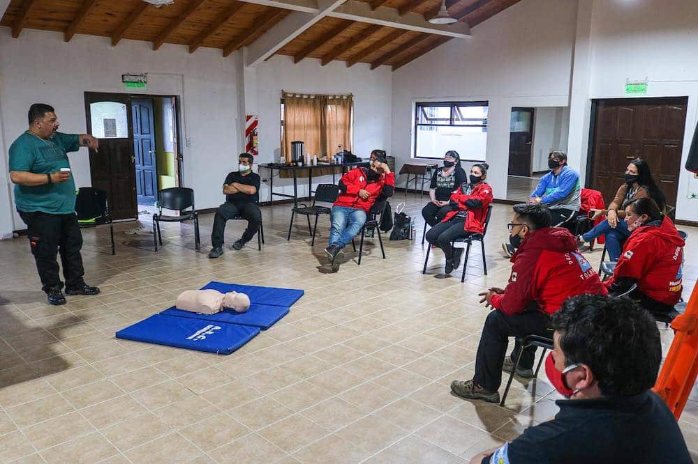 Tolhuin: personal de Tránsito y Seguridad Vial fue capacitado en primeros auxilios y RCP