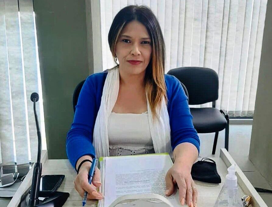 Procesaron a la concejala Mariana Oviedo por retención ilegal de dinero