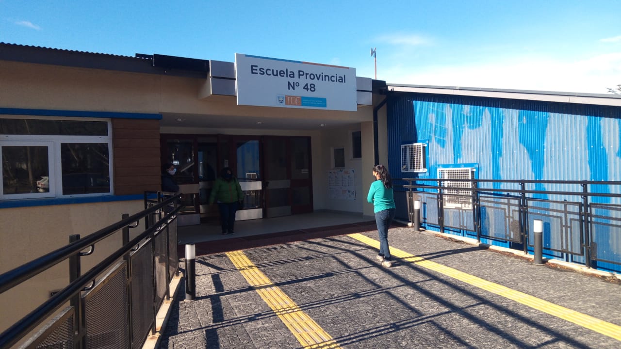 Clases suspendidas en la Escuela Nº 48 por falta de agua y calefacción