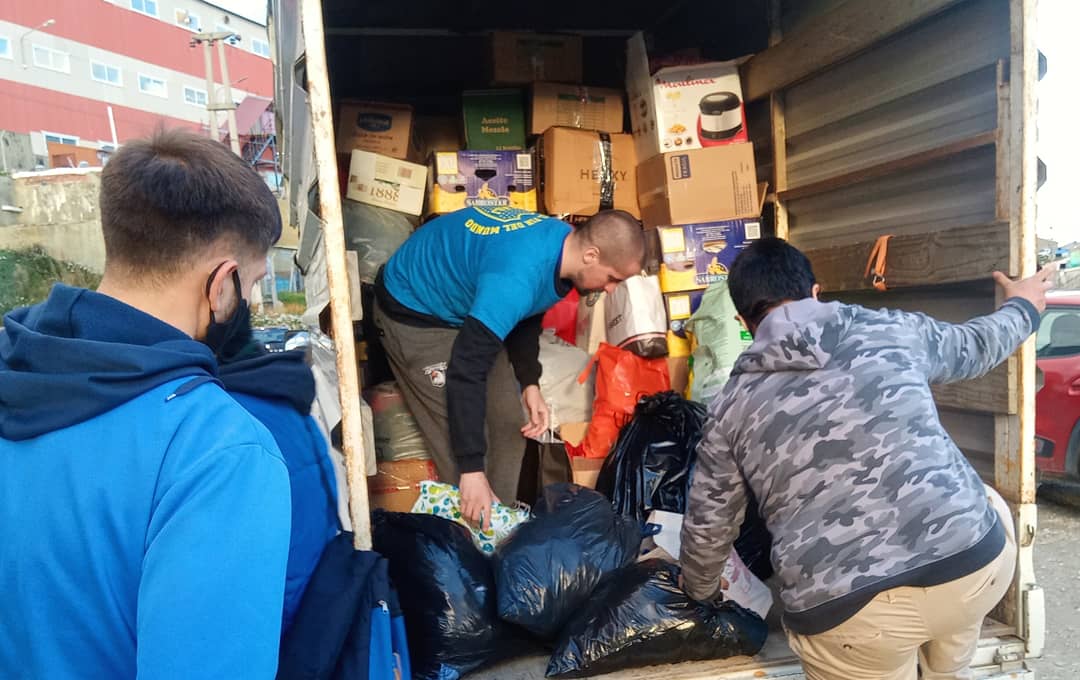 La Peña del Fin del Mundo continúa juntando donaciones