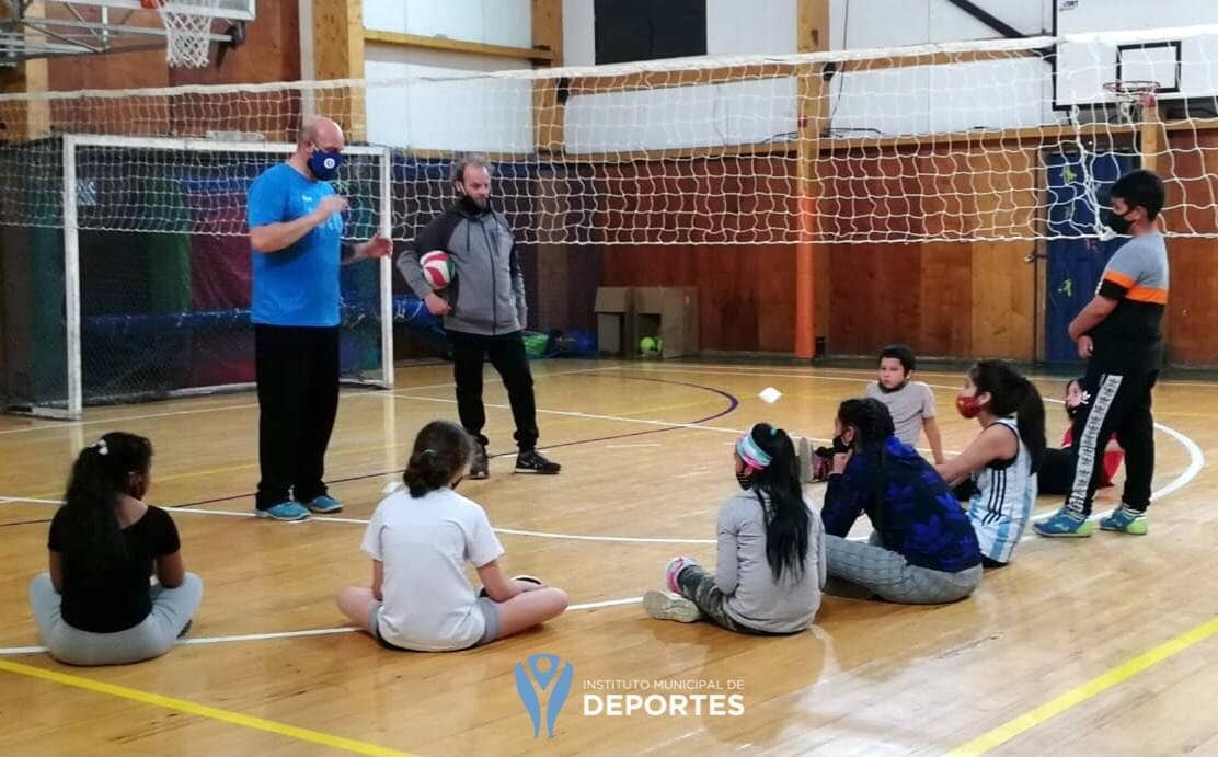 Natación y fútbol: ¿Que pasa con las actividades deportivas en Ushuaia?