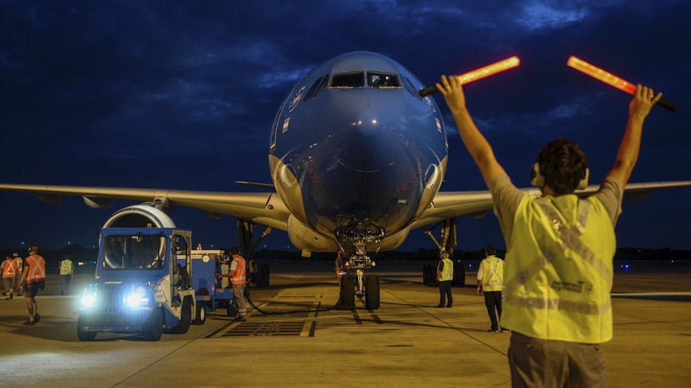 Se encuentra en Moscú el nuevo vuelo de Aerolíneas