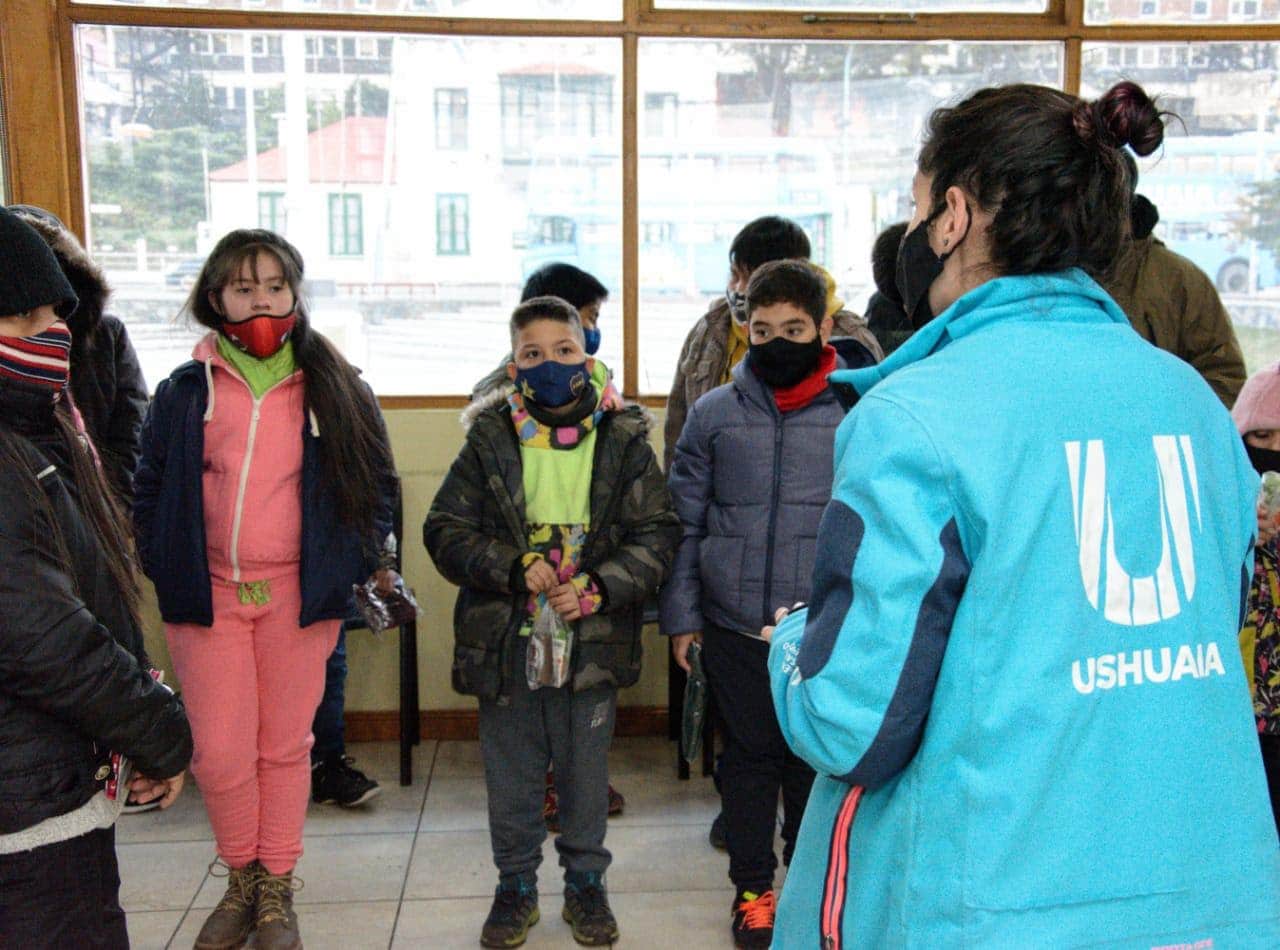 «Turismo Social»: Niños y niñas viajaron en catamarán