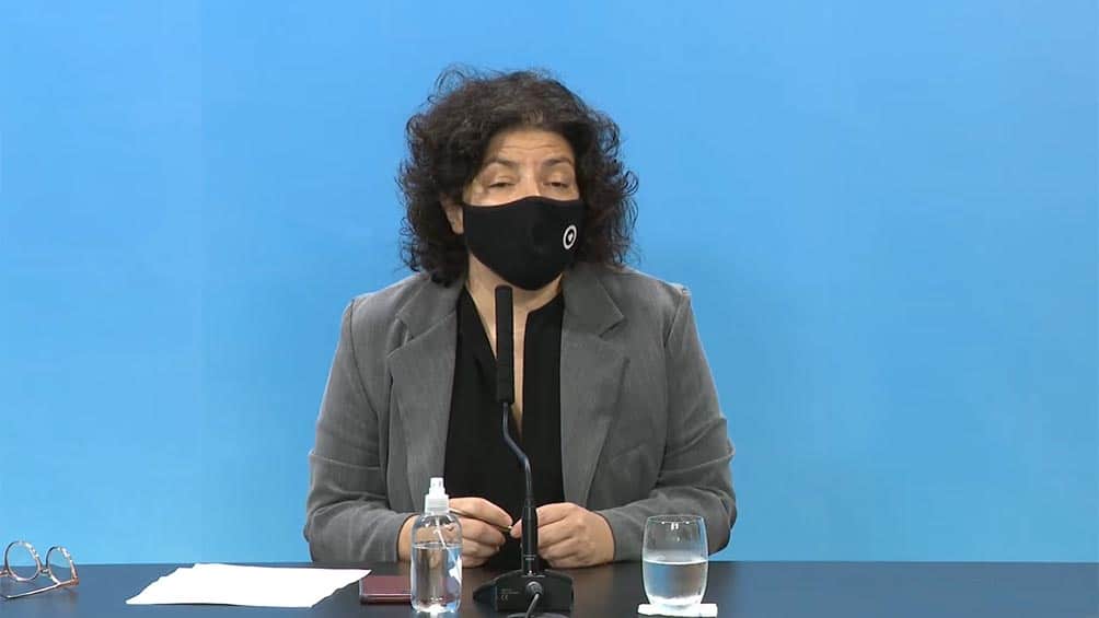 Vizzotti: «Están disminuyendo los casos en forma sostenida y profundizada»