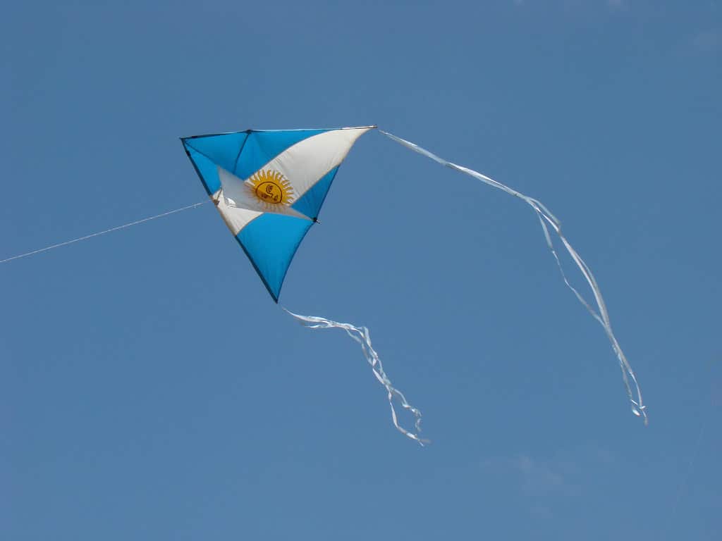 Tolhuin: se extiende el concurso «Demos vuelo a nuestra Patria»