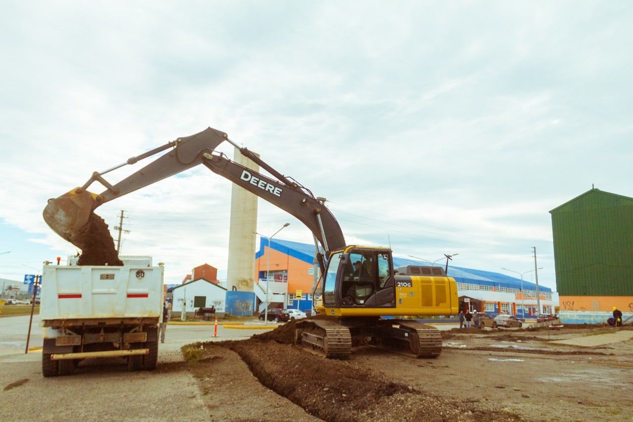 Comenzó la construcción de un estacionamiento en el Barrio Chacra II