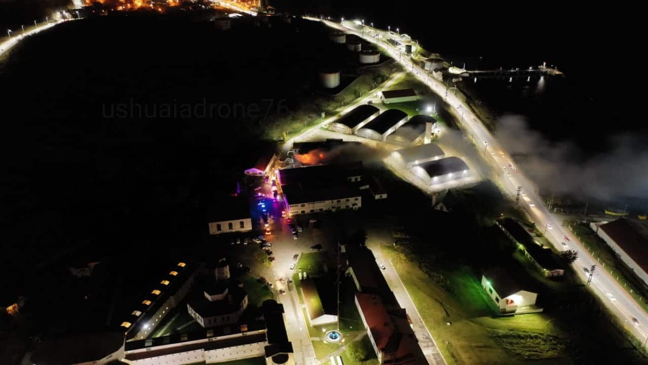 Incendio en la Base Naval Ushuaia: Solo fueron pérdidas materiales