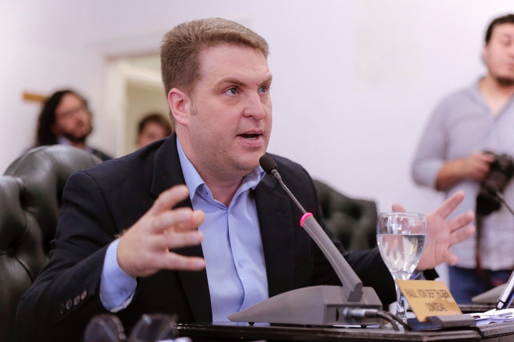 Von der Thusen: «Vamos a acompañar la paridad pero no en los términos que nos impone FORJA»