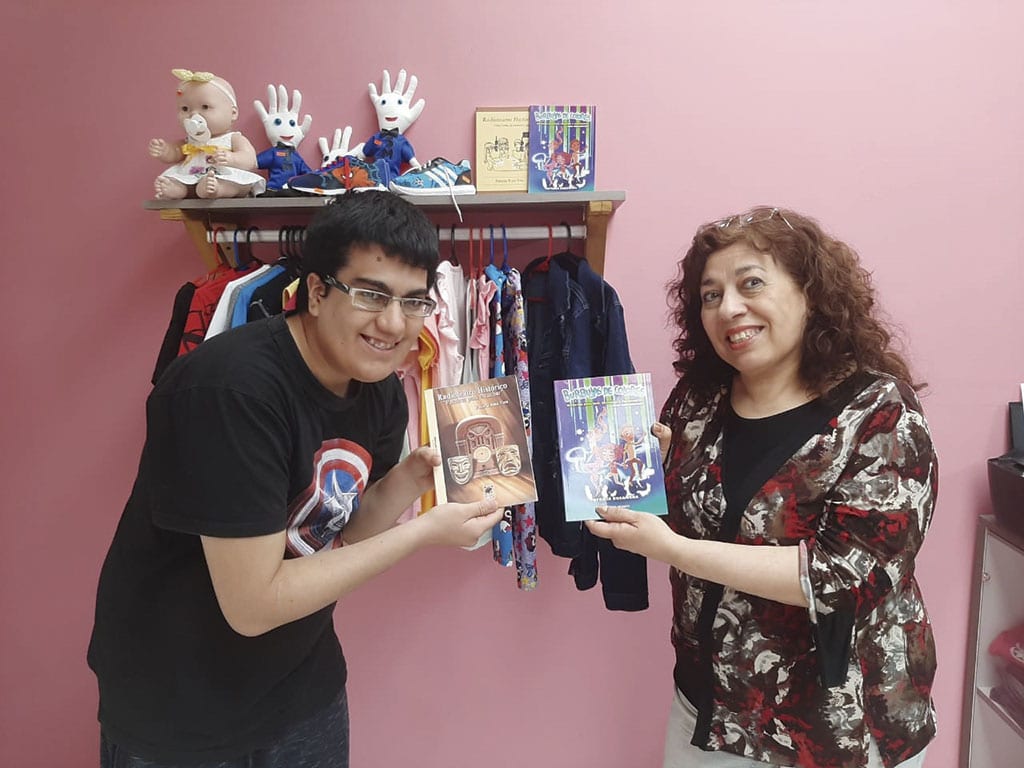 Se encuentra disponible el libro digital ‘Antología Centeneria’