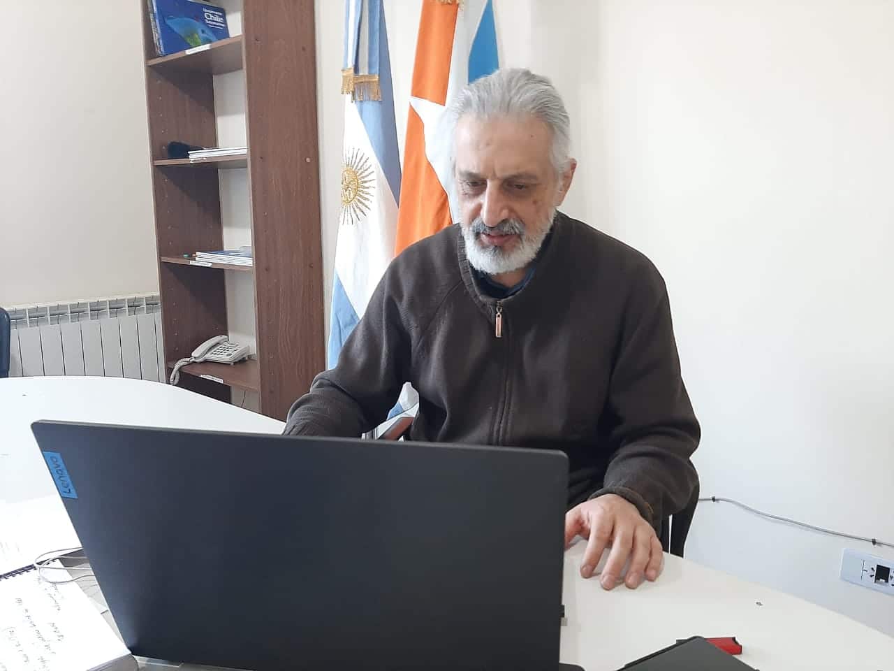 «No queremos cerrar la residencia estudiantil», aclaró el rector de la UNTDF