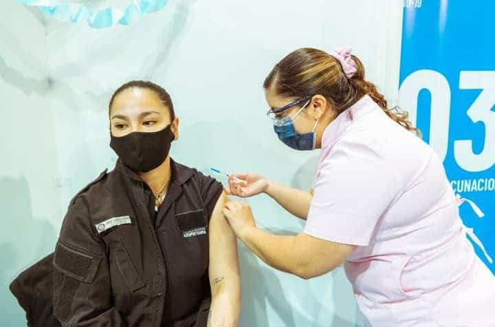 Vacunación contra COVID-19: En la provincia se aplican mas de 2 mil dosis en un día
