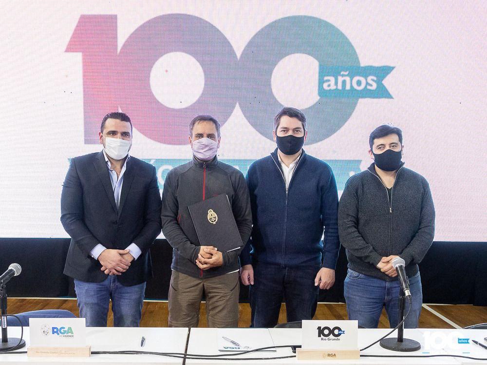 Cabandié y los intendentes firmaron un acuerdo en tratamientos de residuos