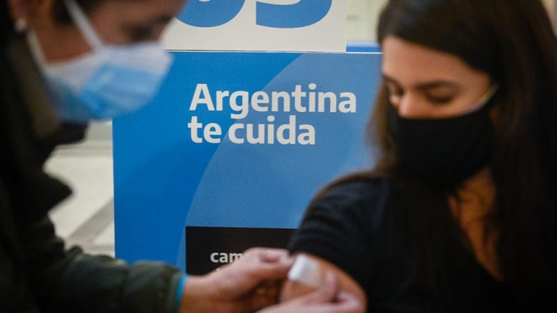 Argentina superó el 60% de la población mayor de 18 años vacunada con una dosis