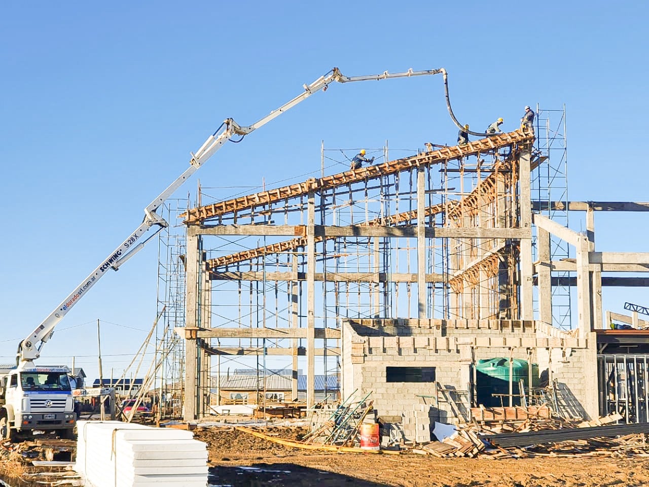 Margen Sur: Avanza la construcción de la Escuela Técnica