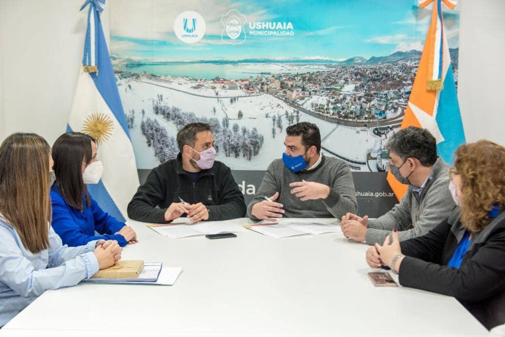 Cañadón de las No me olvides: El Municipio y Ambiente de Nación acuerdan la puesta en valor de la reserva