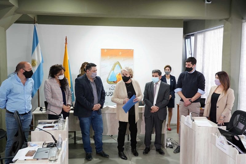 Concejo Deliberante distinguió la trayectoria del salón de belleza “Desiree”