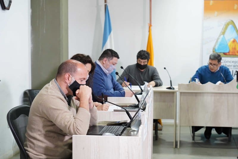 Concejales tratarán la designación de calles y regulación de servicios funerarios