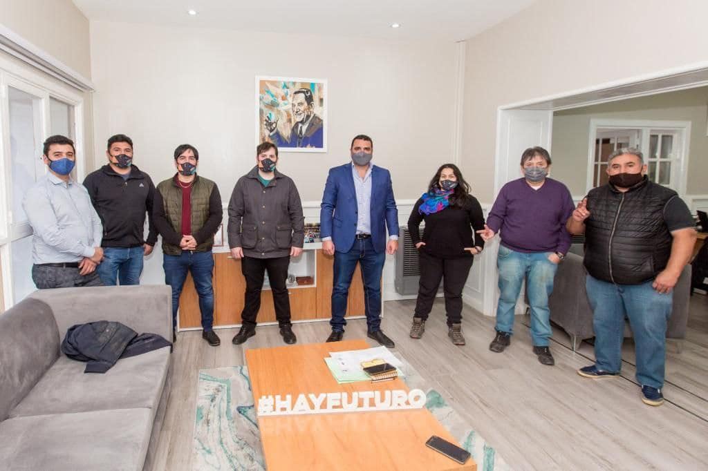 El Intendente de Ushuaia se reunió con el sindicato de ferroportuarios