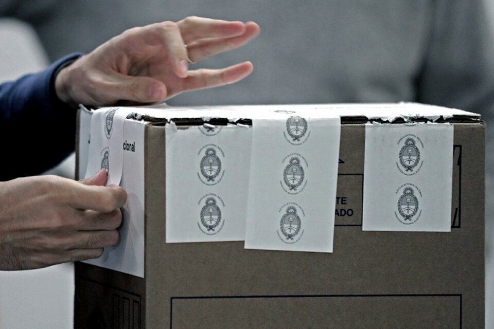 Comienza a regir la veda electoral
