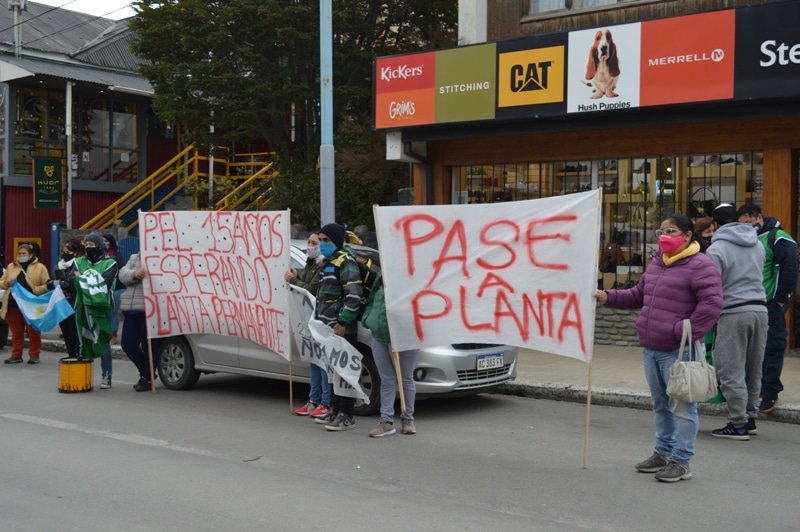 Llaman a los beneficiarios PEL a presentarse en las oficinas del Ministerio de Trabajo