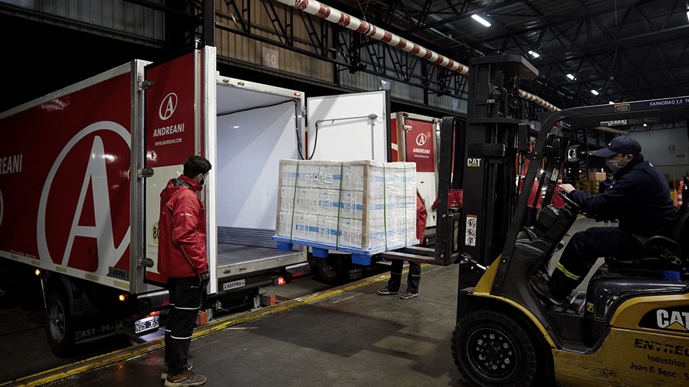Arribaron más de 1,7 millones de vacunas Sinopharm