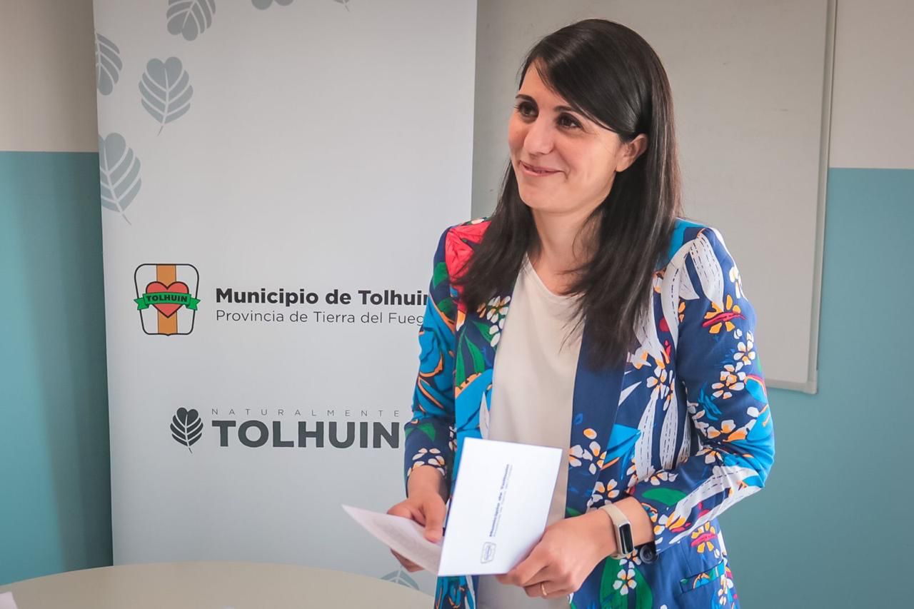 Tolhuin: «La decisión imperiosa es activar la Dirección de Género», dijo Cejas