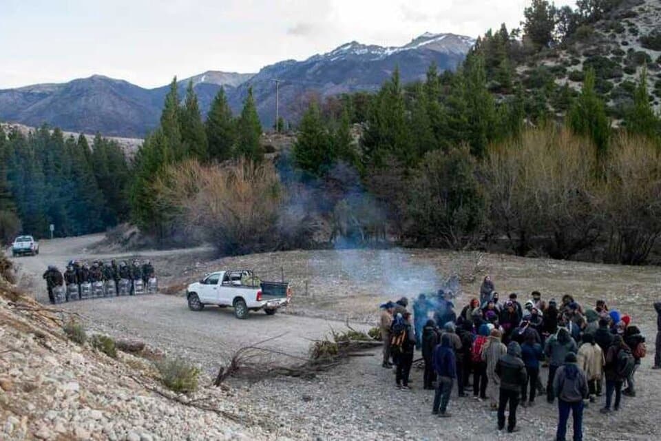 La Cátedra Libre de Pueblos Originarios de la UNTDF repudió el asesinato del joven mapuche en El Bolsón