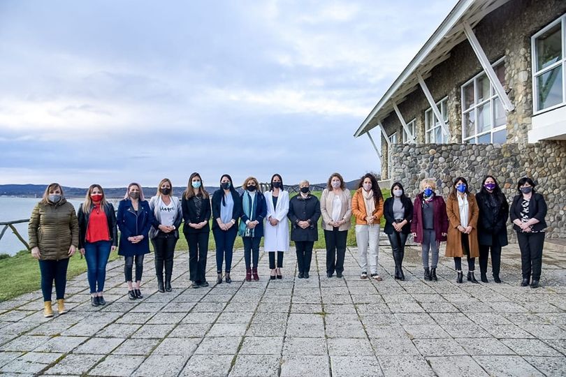 La Red de Parlamentarias Fueguinas pide sumarse al debate por el nombre de la Casa de la Mujer