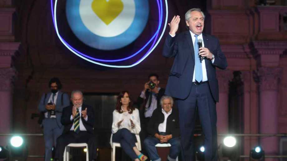 “Democracia es no a quienes nos endeudaron”; sostuvo Alberto Fernández
