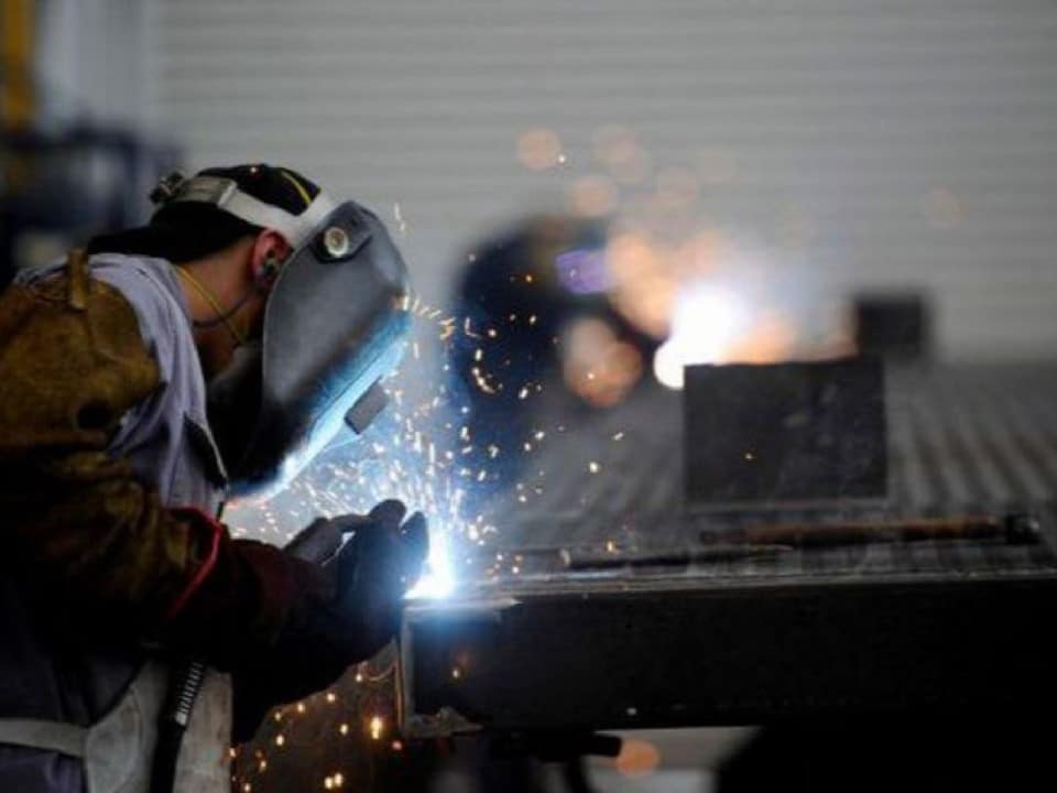 La actividad económica subió un 10,3% en 11 meses