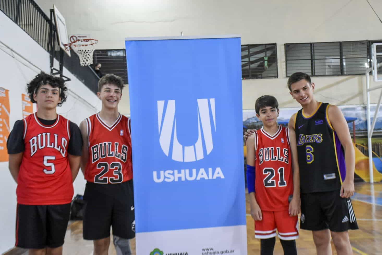 Llevan adelante el torneo de básquet «3vs3» de verano