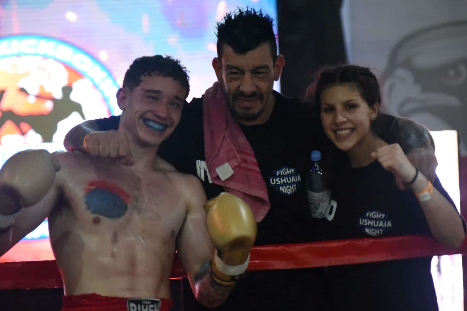 Nuevos triunfos para los alumnos de la Escuela Municipal de Kick Boxing